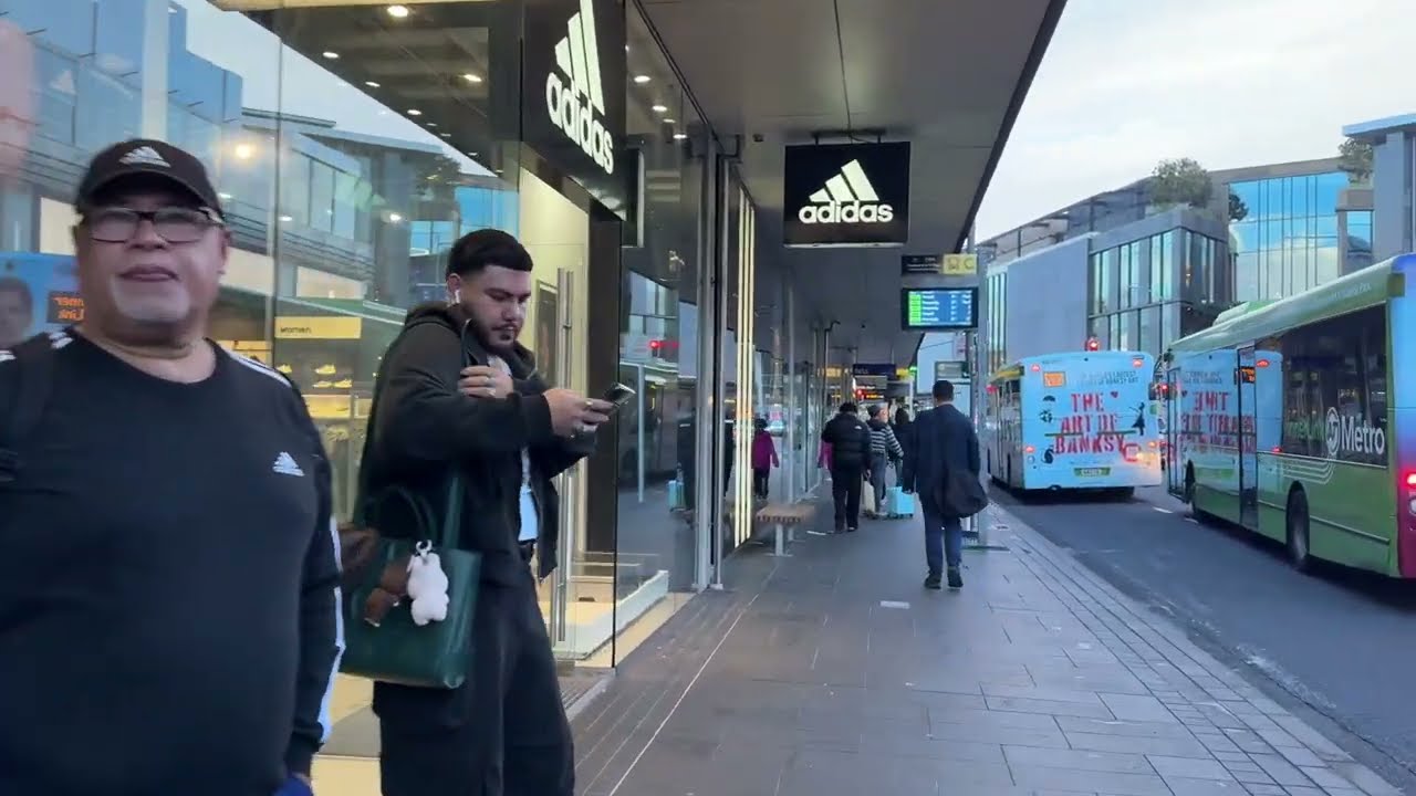 Auckland city walking tour [4k] PANELL to New Market train station. New Zealand 🇳🇿