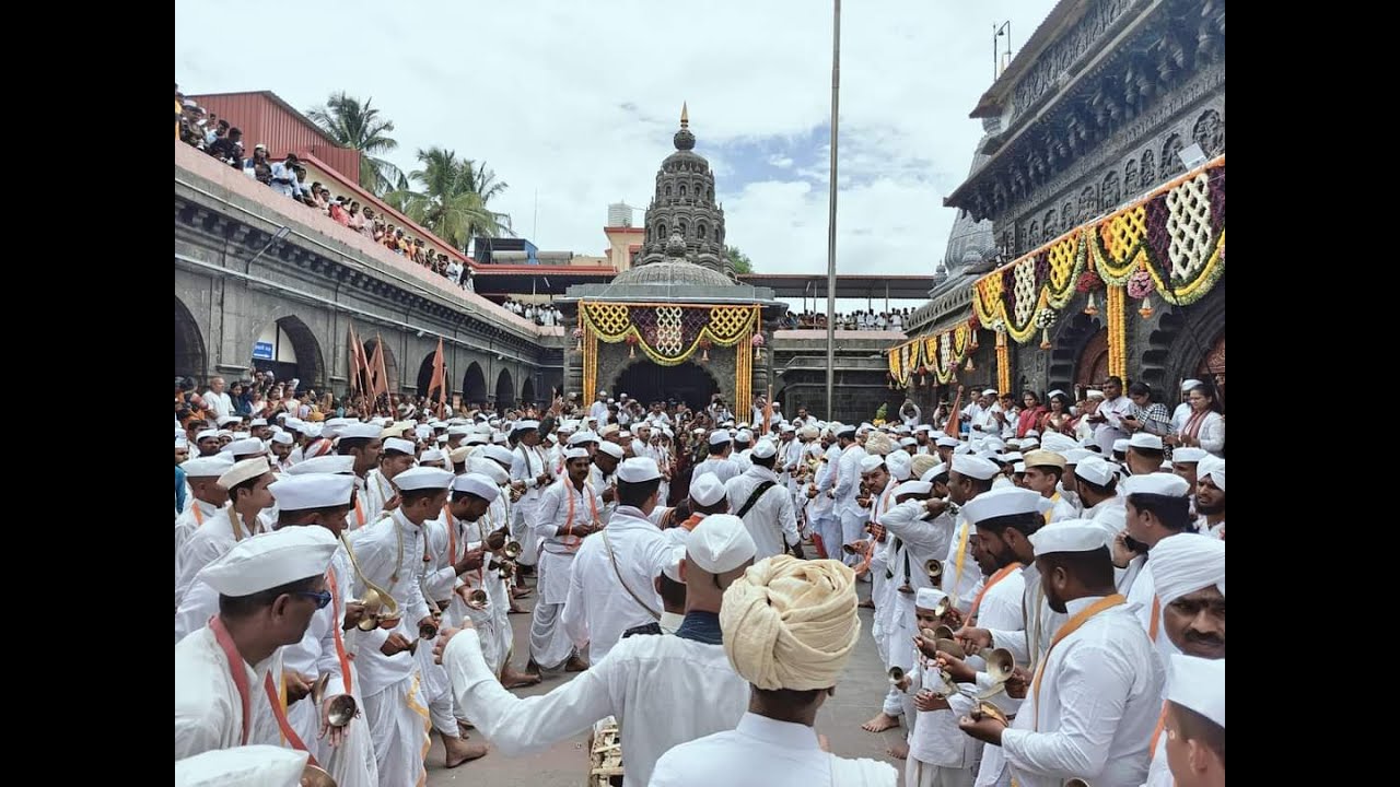 तुकोबारायांच्या पालखीचं आज प्रस्थान, देहू नगरीत लाखो वारकरी दाखल थेट live देहू मधून