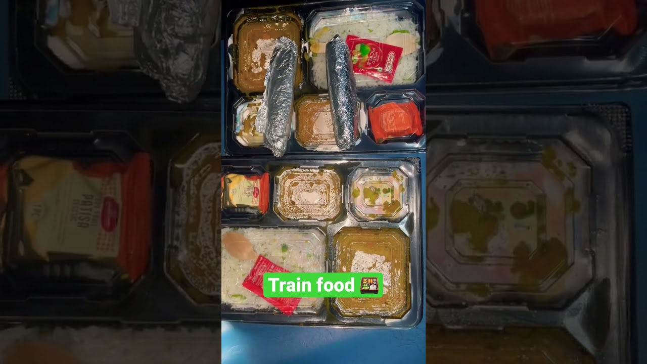 #indianrailways#trainfood#railfood#short#trainvideo#viralvideo