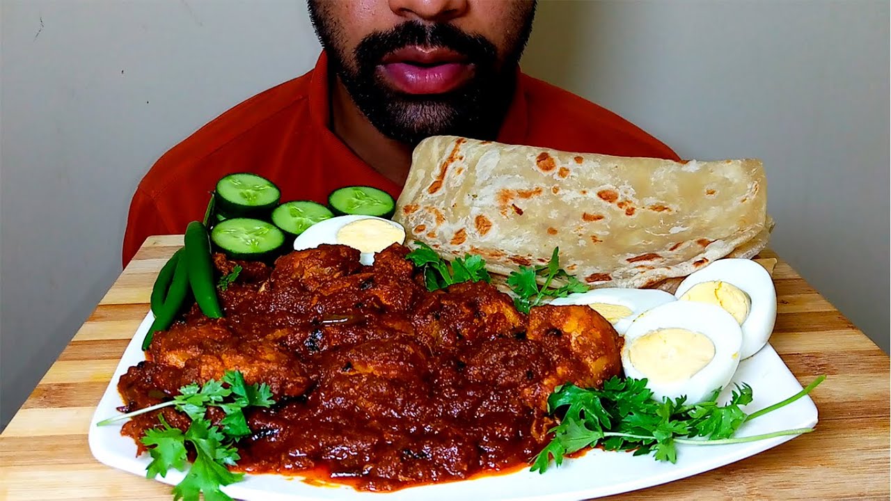 EATING SPICY CHICKEN CURRY ||  POROTA || EGG || CHILLI EATING SHOW|#HungryPiran