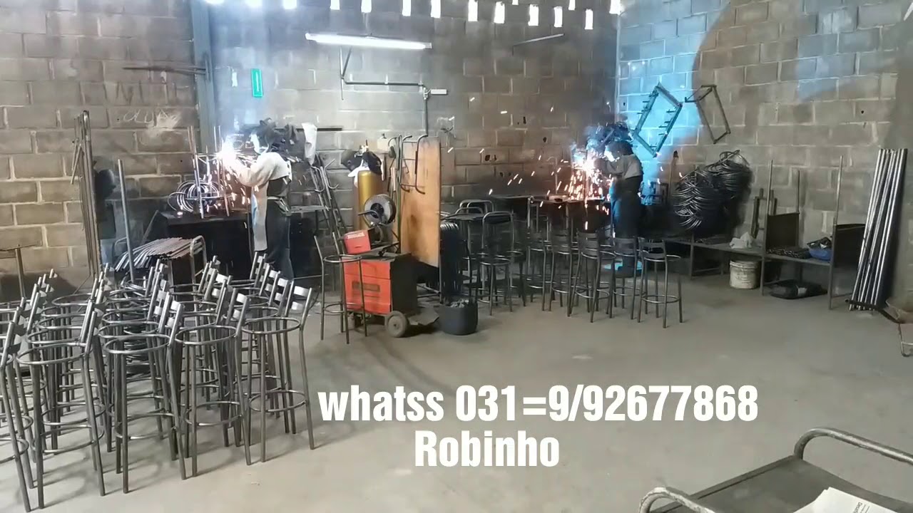 Banquetas na f&aacute;brica em betim