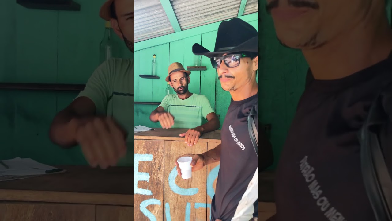 O Miguel pegou a mesa dos cara