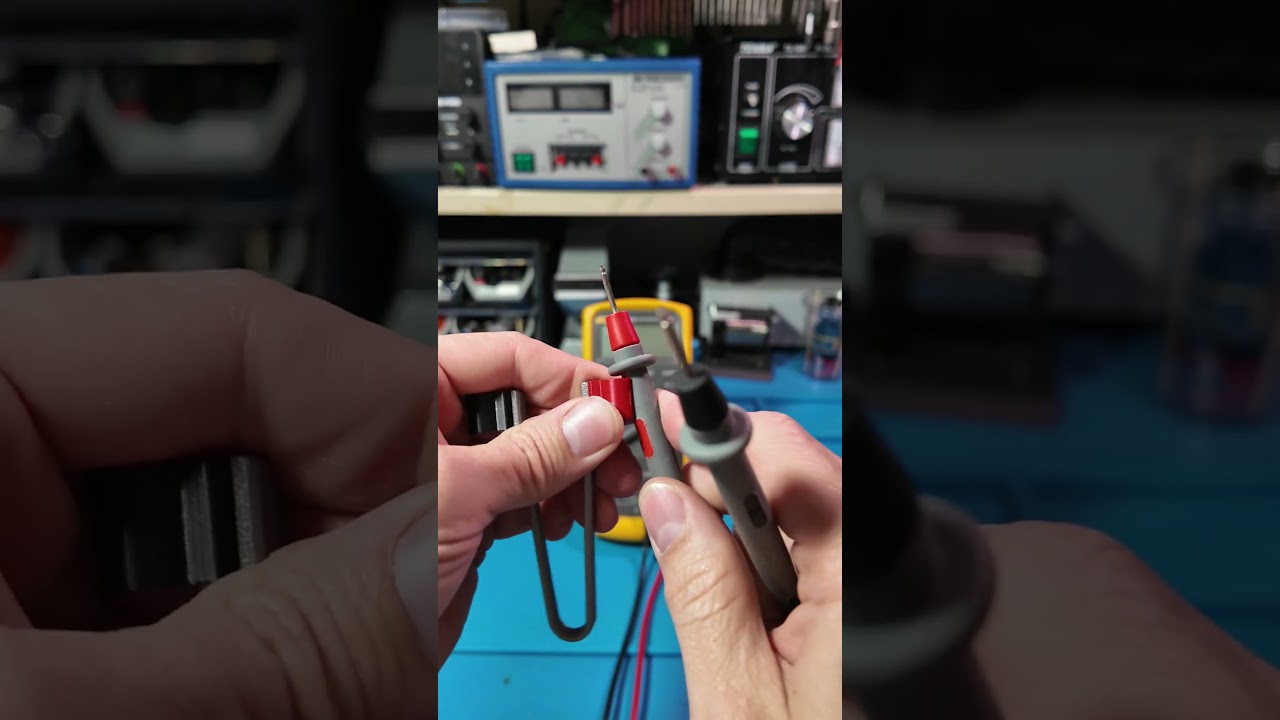 3D Printed Tweezers for Fluke Meter Leads &ndash; One-Handed Testing Made Easy!