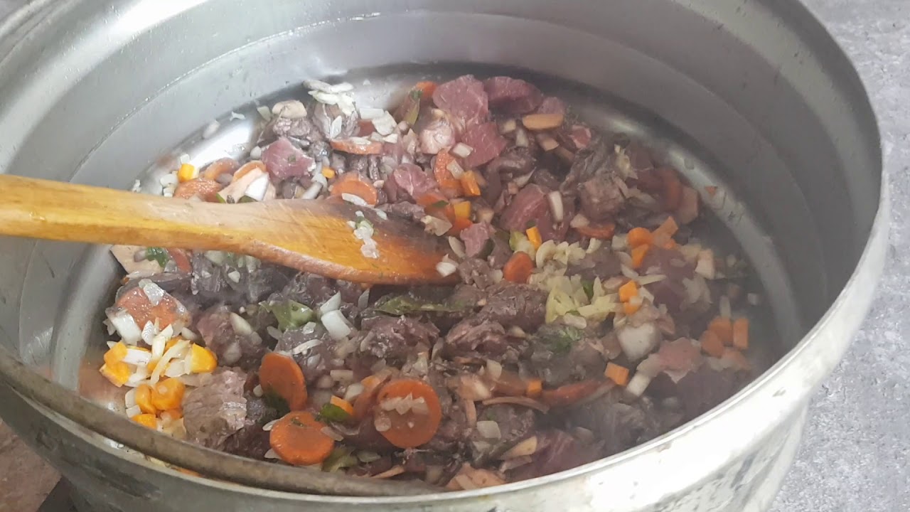Srneći gulaš priprema