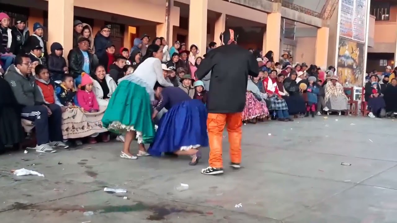 Cholitas Luchadoras Bolivia