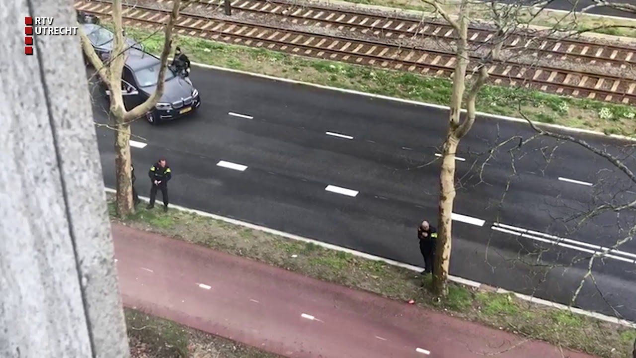 Politieactie Beneluxlaan na aanslag in tram [RTV Utrecht]
