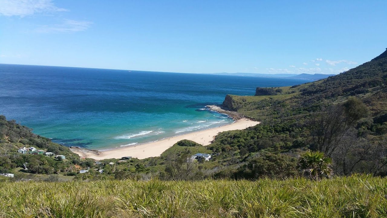 Vol. 3: Figure 8 Pools Hike, NSW