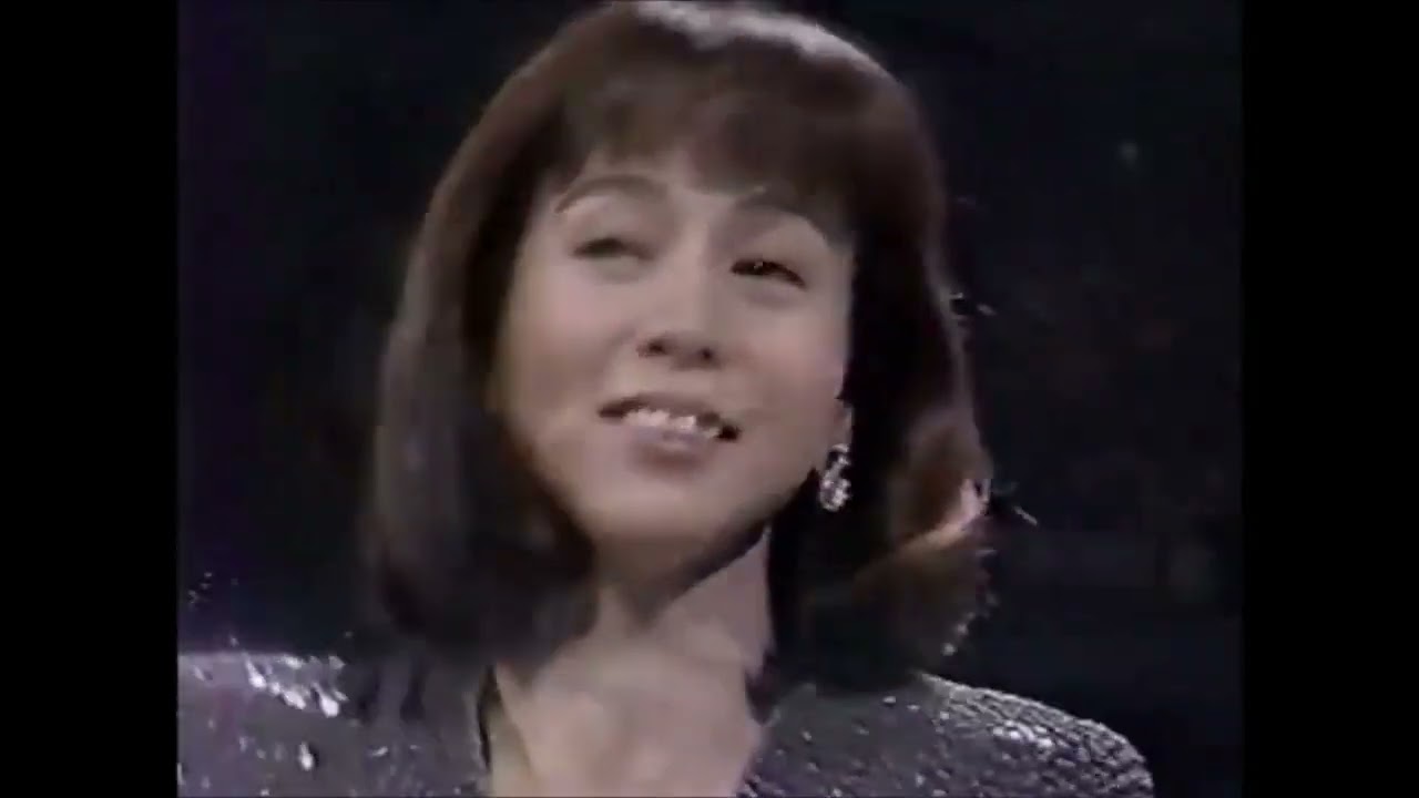 Saori Minami  Ville color&eacute;e 南沙織　色づく街