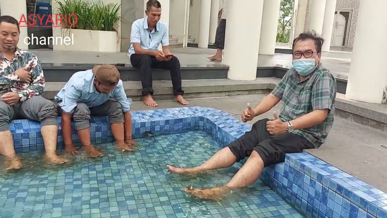 Tempat Ibadah dan wisata, di Masjid KH. Ahmad Dahlan yang terletak di ds Banjarsari, Cerme, Gresik,