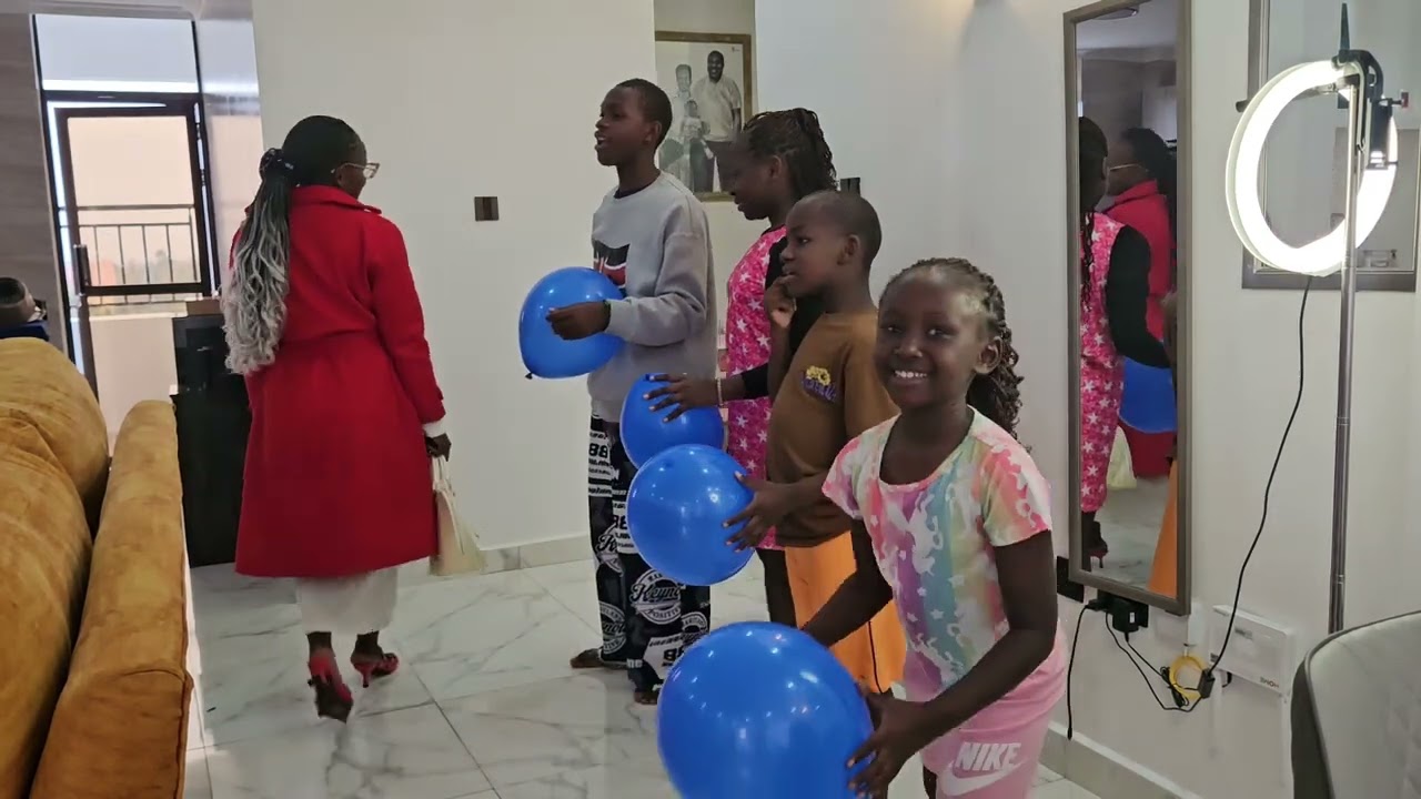 POP THE BALLOON  Fashion Challenge. 