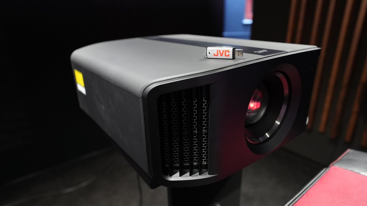 JVC: Gratis Upgrade für besseres HDR  -das 2.0 Firmware Upgrade f DLA NP5 NZ7 NZ8 NZ9 im Check
