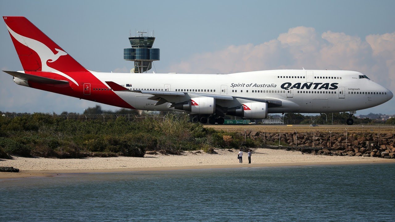 Plan to halt international travel until 2022 a 'reasonable proposition'