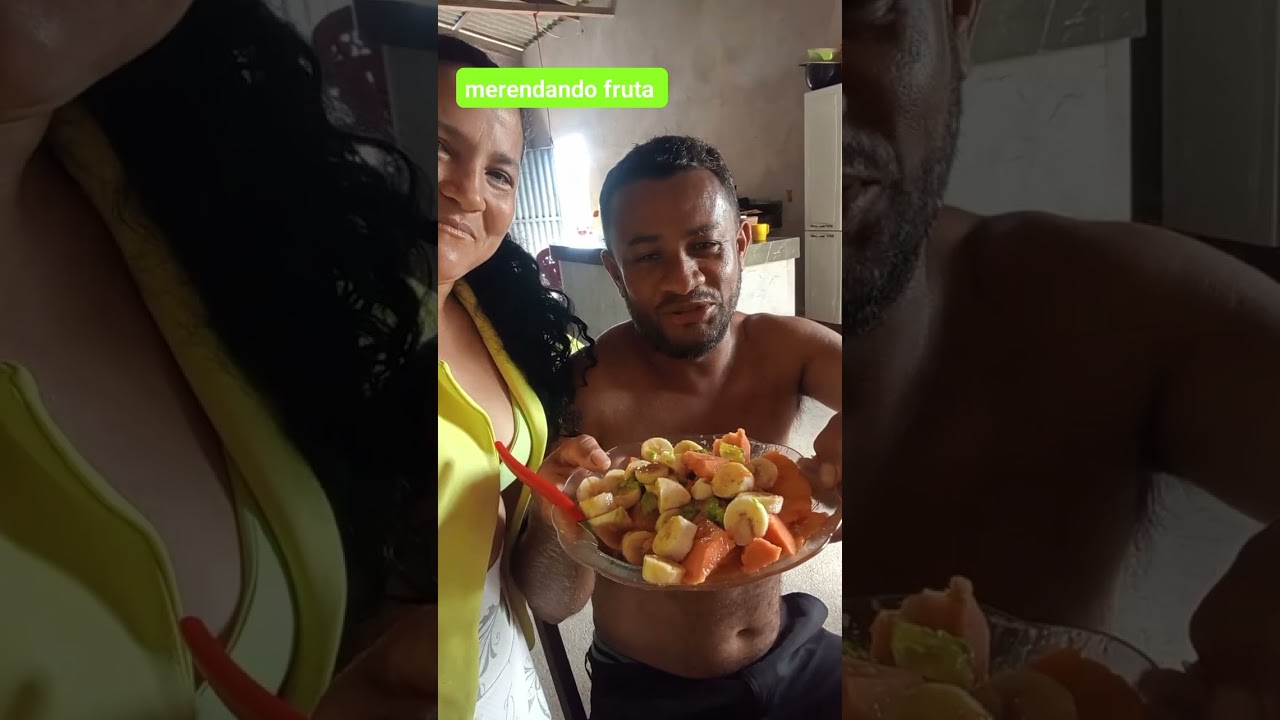 Merendando fruta 🍅