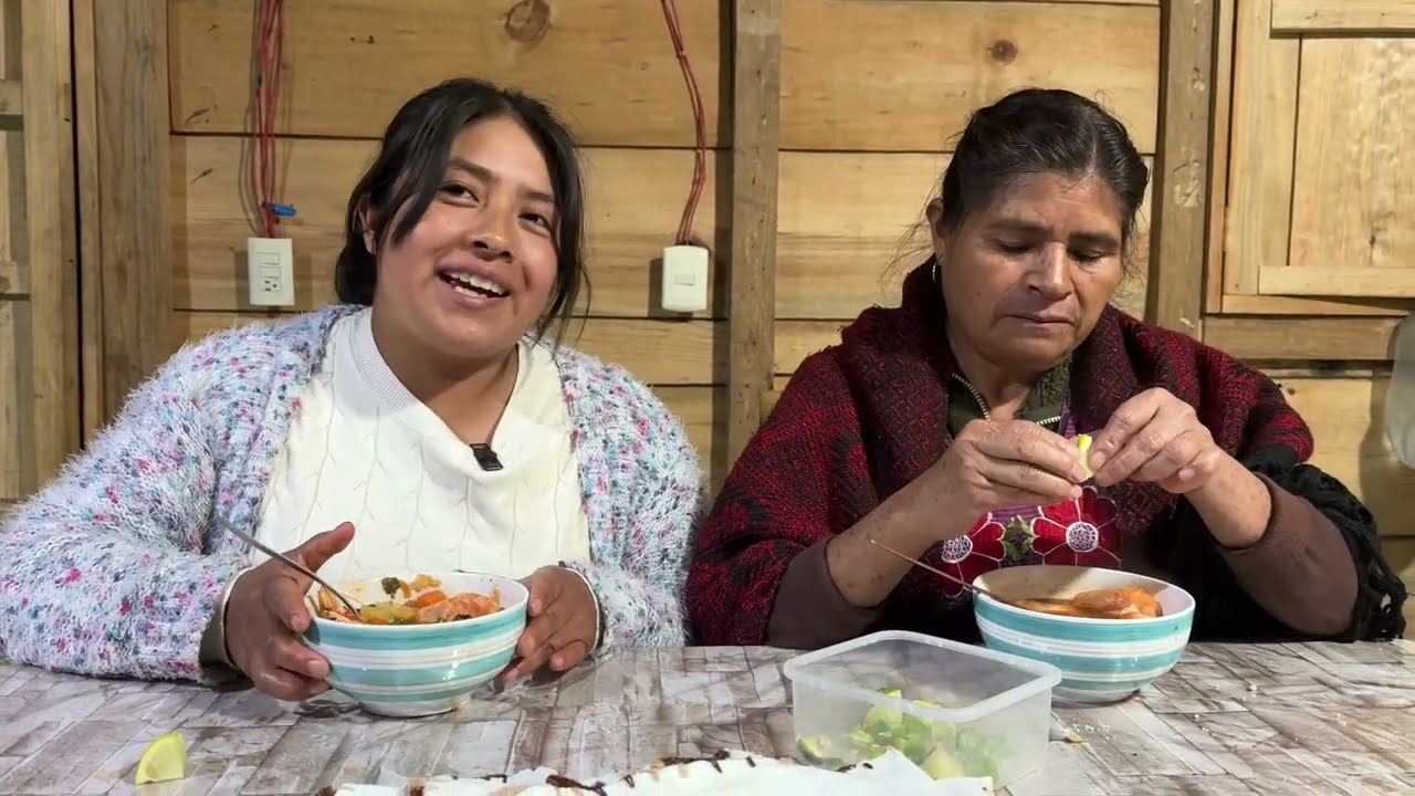 Así quedo nuestro caldito de camarón