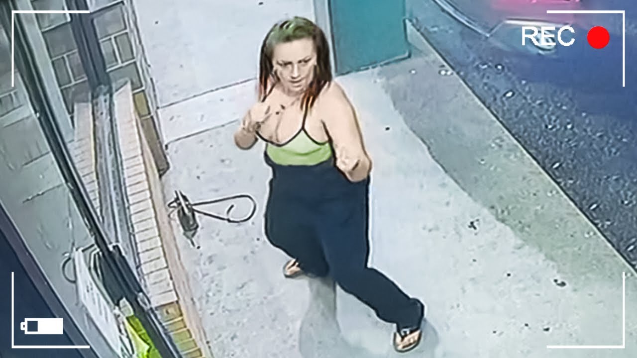 50 Momentos Incríveis Gravados Pelas Câmeras de Vigilância