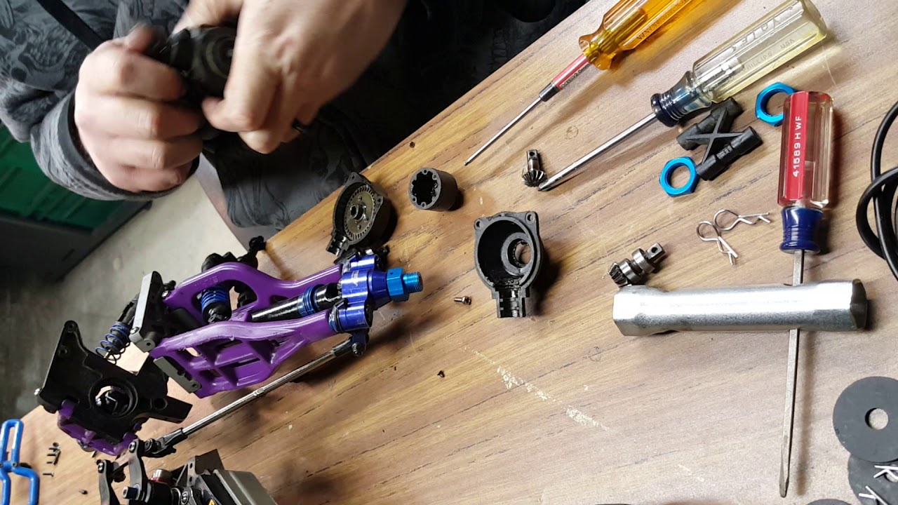 Emaxx diff swap