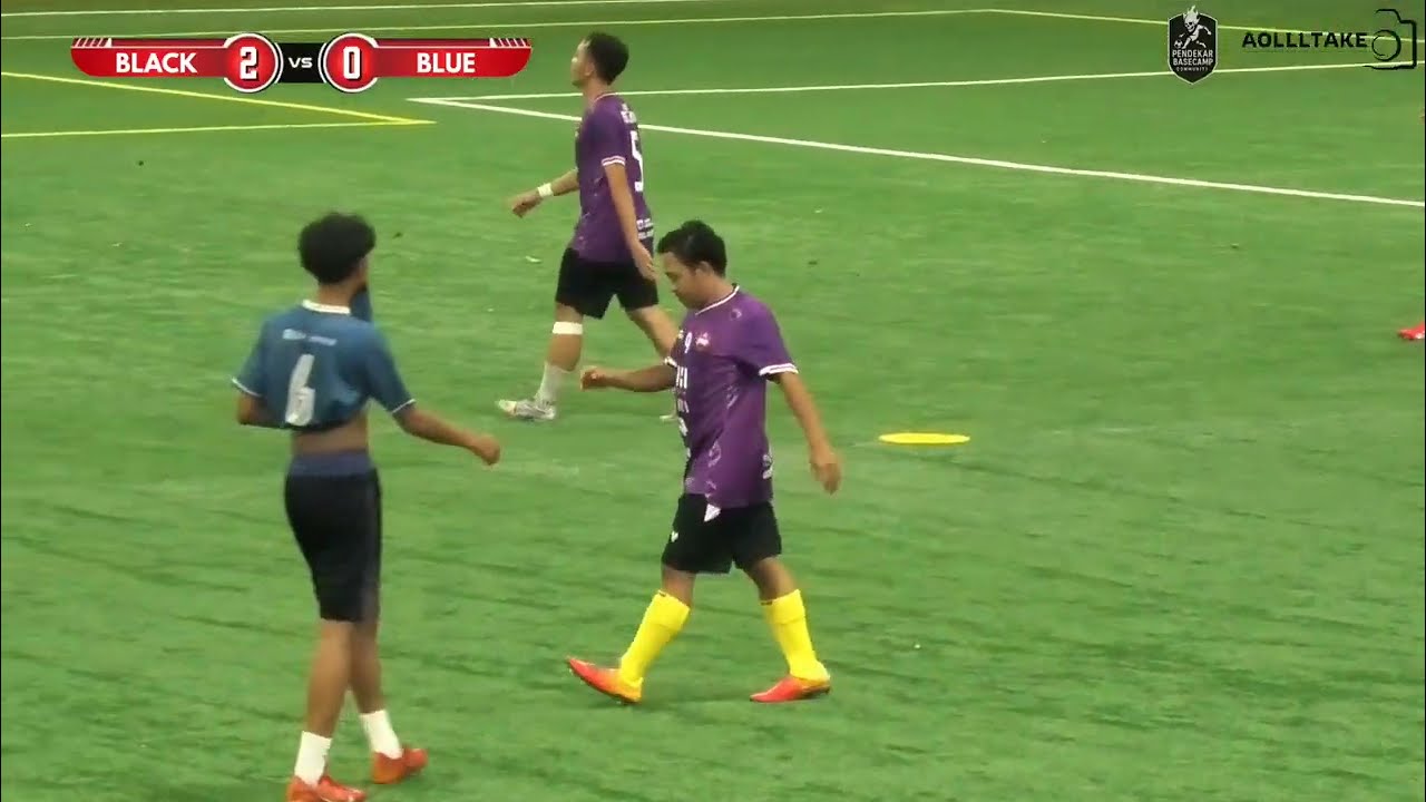 (Match 1) Black 3 - 2 Blue