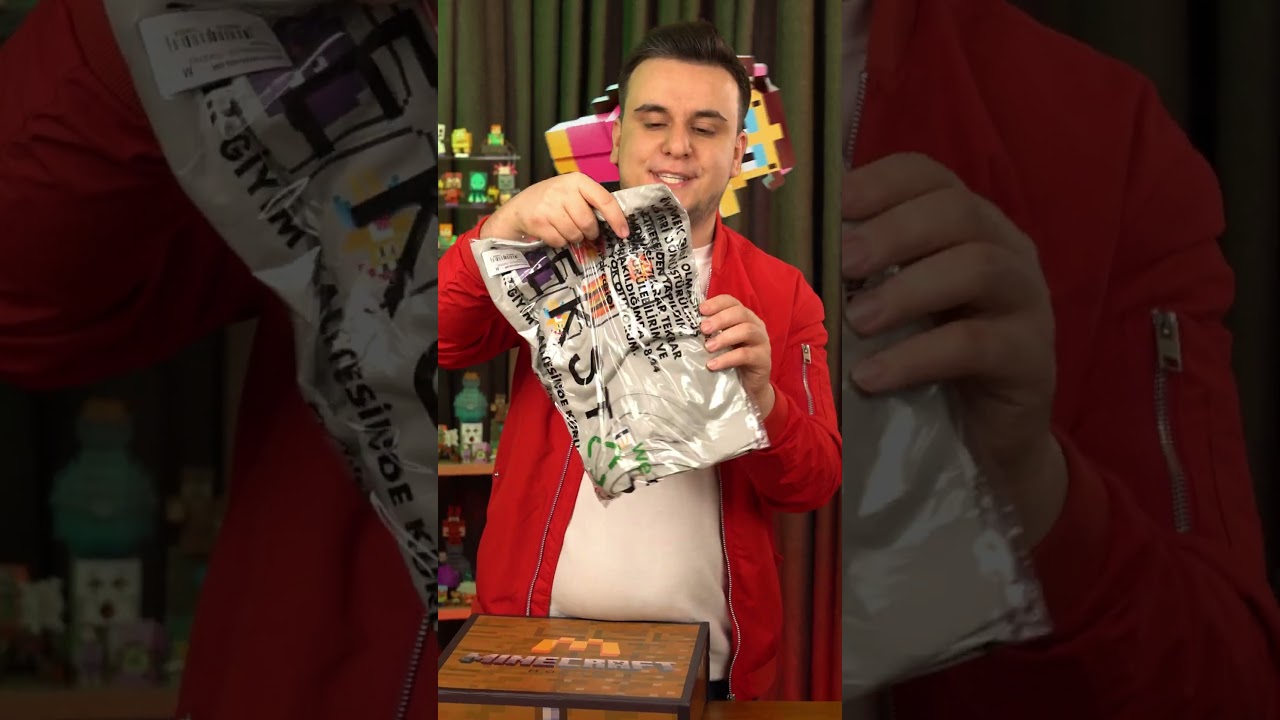 McDonald's T&uuml;m Minecraft Oyuncaklarını G&ouml;nderdi!
