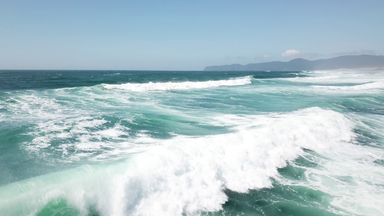 DJI Mavic Pro + (PolarPro Shutter Collection Lens Filters) - Surf Shot