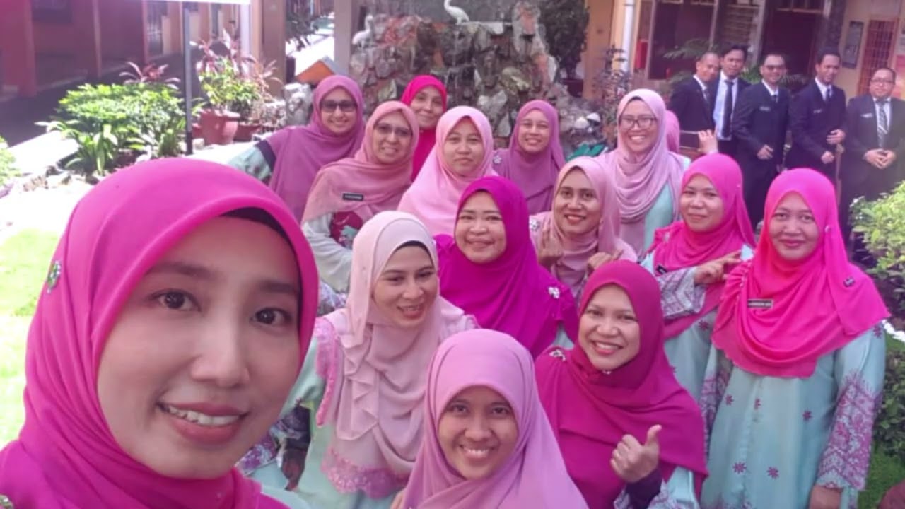 Persembahan Multimedia Majlis Sanjungan Budi Sejambak Kenangan