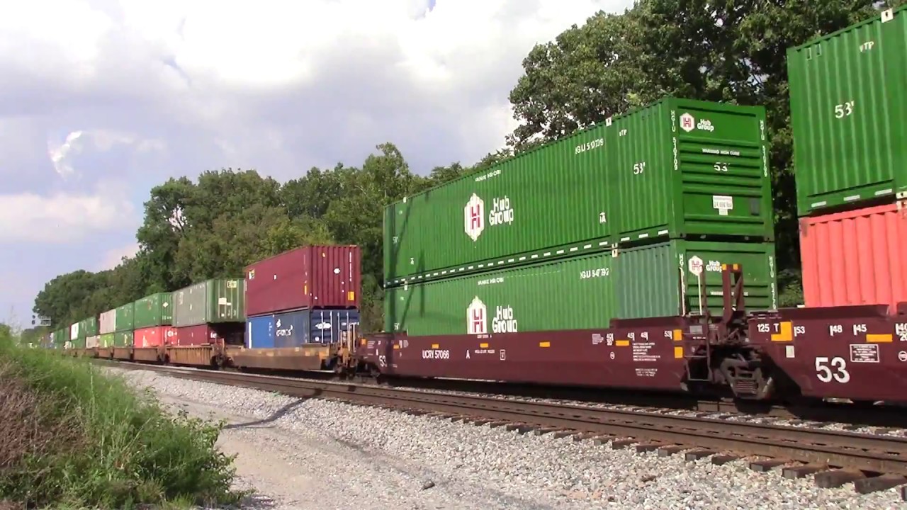 NORFOLK SOUTHERN Former Conrail GE D8-40CW Southbound Intermodal Container Train