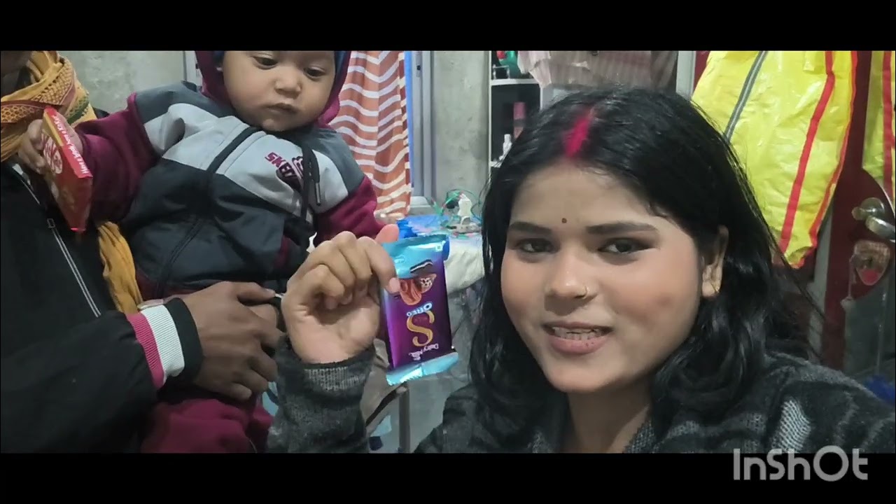 To Aaj Ham dikhane Wale Hain mere pass jitna bhi Sadi hai aur mera husband mere liye chocolate lekar