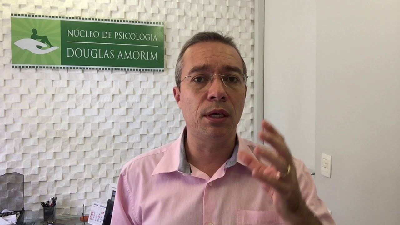 SOU CASADA E ESTOU APAIXONADA POR OUTRO. O QUE FAZER? - Pergunte ao Psicólogo