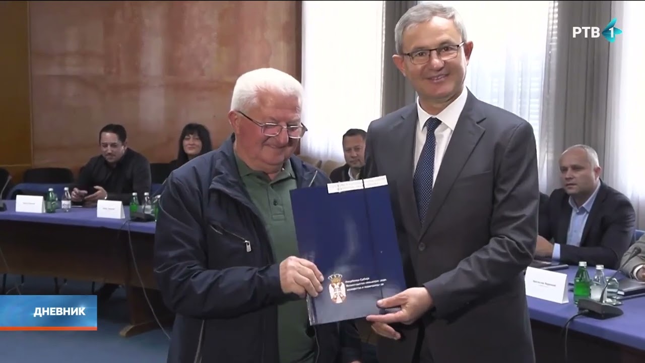 Glamočić uručio ugovore o subvencijama u šumarstvu vredne 700 miliona dinara