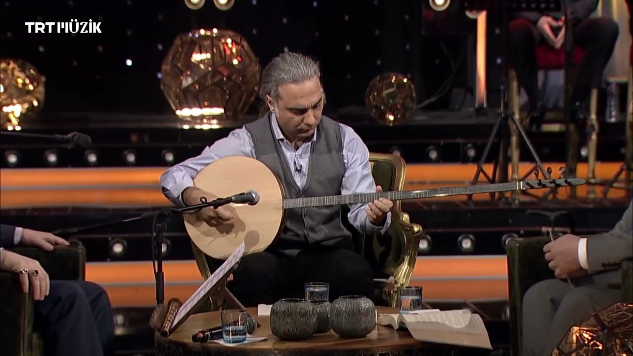 Ahmed Şahin ile Meşk - Kağan Ulaş Tarzınevin Tanbur Taksimi