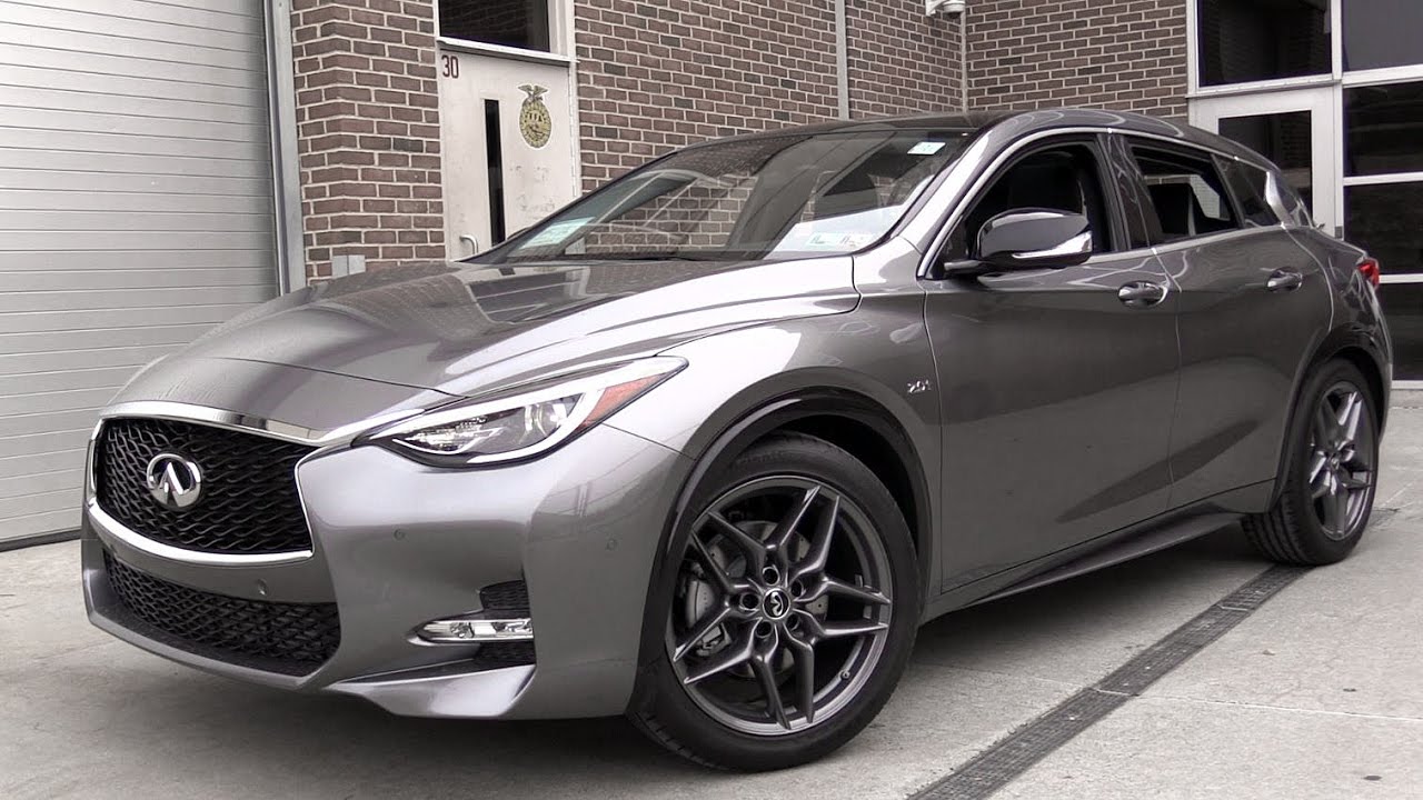 2017 Infiniti QX30: Review