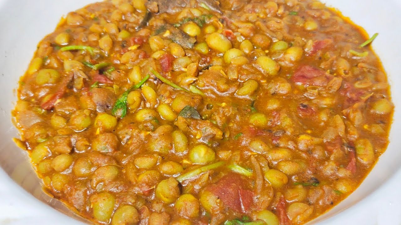 Simple Green Peas Curry | Matar Curry Recipe | Side Dish for Chapati Poori