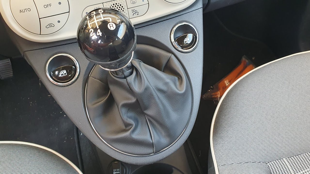 How to replace a fiat 500 Gear Shift Boot