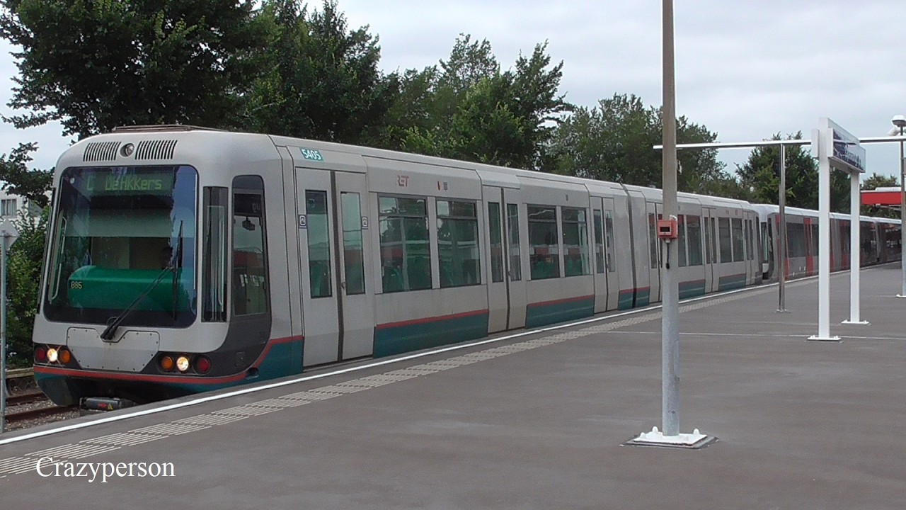 Metro in Capelle, Oosterflank, Het Centrum & Meer in Rotterdam!