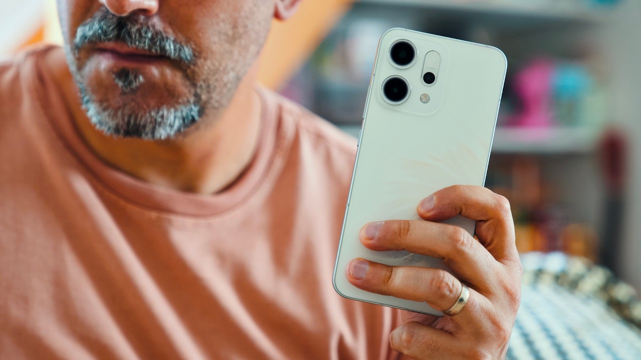 OPPO Reno 14 5G : plus besoin de vous ruiner pour prendre de jolies photos