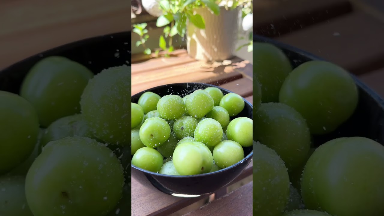 Sour Green Plums with Lemon & Salt 🍋🧂 #asmr #asmrsound #plum #greenplum #erik #sour #snack #fruit