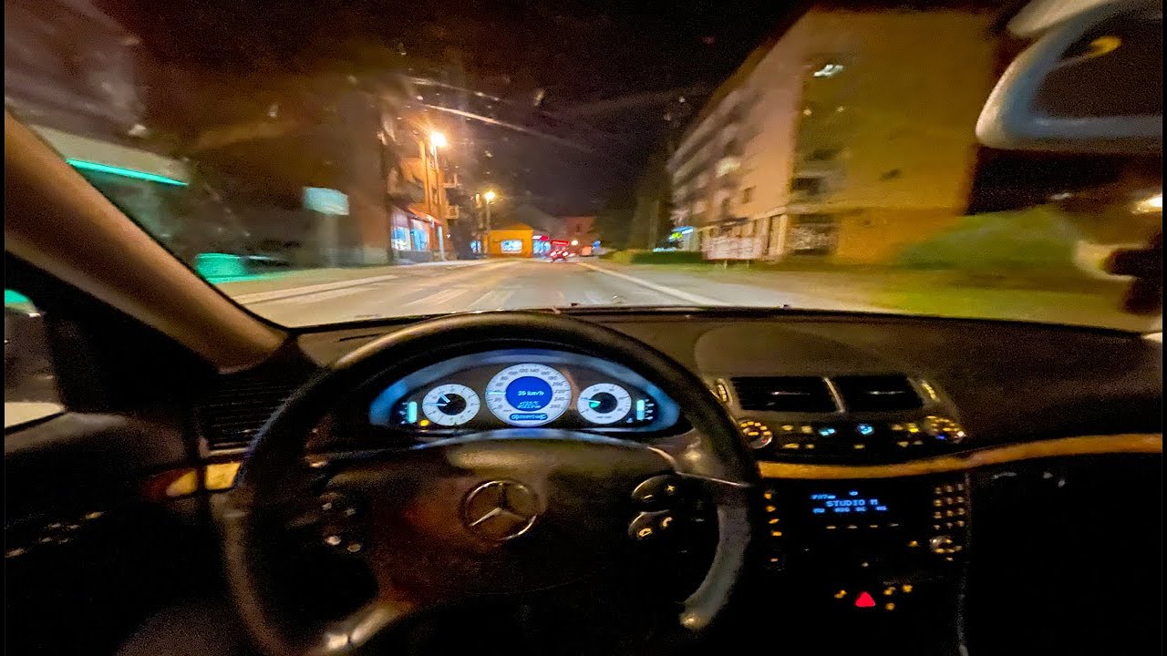 Mercedes W211 E280 Night Drive