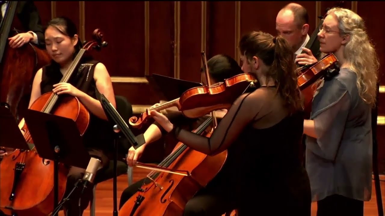 A Far Cry performs Beethoven's “Heiliger Dankgesang...