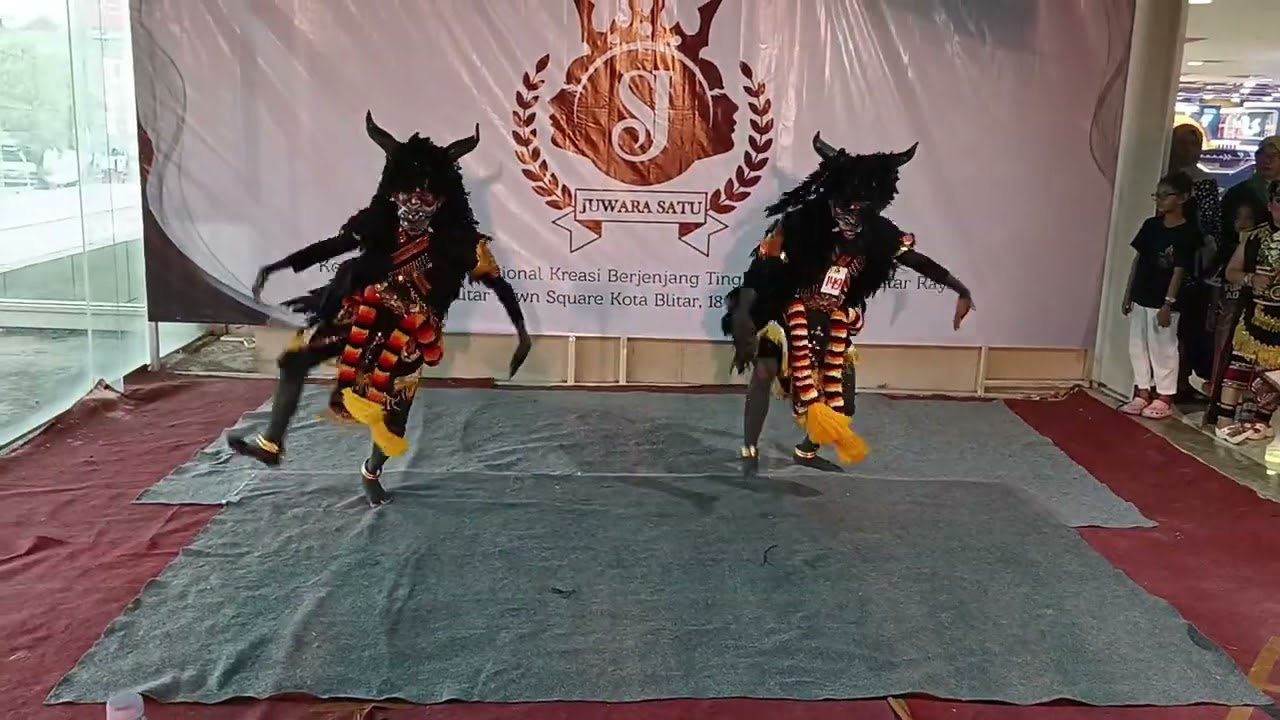Maheso Suro - Laskar Patria 