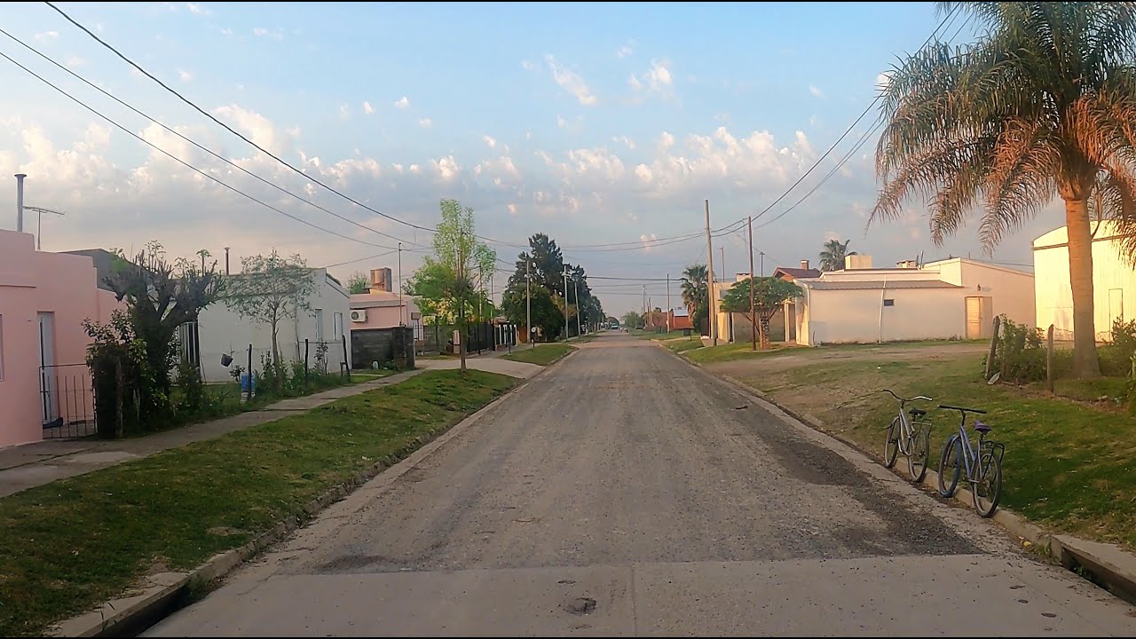 Un PUEBLO donde las bicicletas se dejan solas en la calle VILLA TABOSSI #DRIVER tour 2021-ENTRE RÍOS