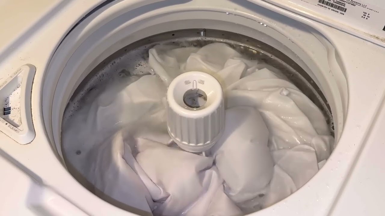 Speed Queen TC5 Top Load Washer | Bulky/Sheets Warm Wash
