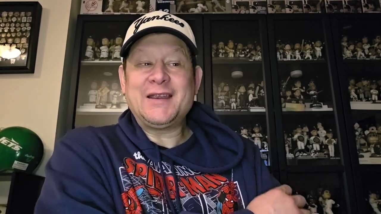 Some Yankees Christmas Gifts & Talking About My Plans For The Channel 