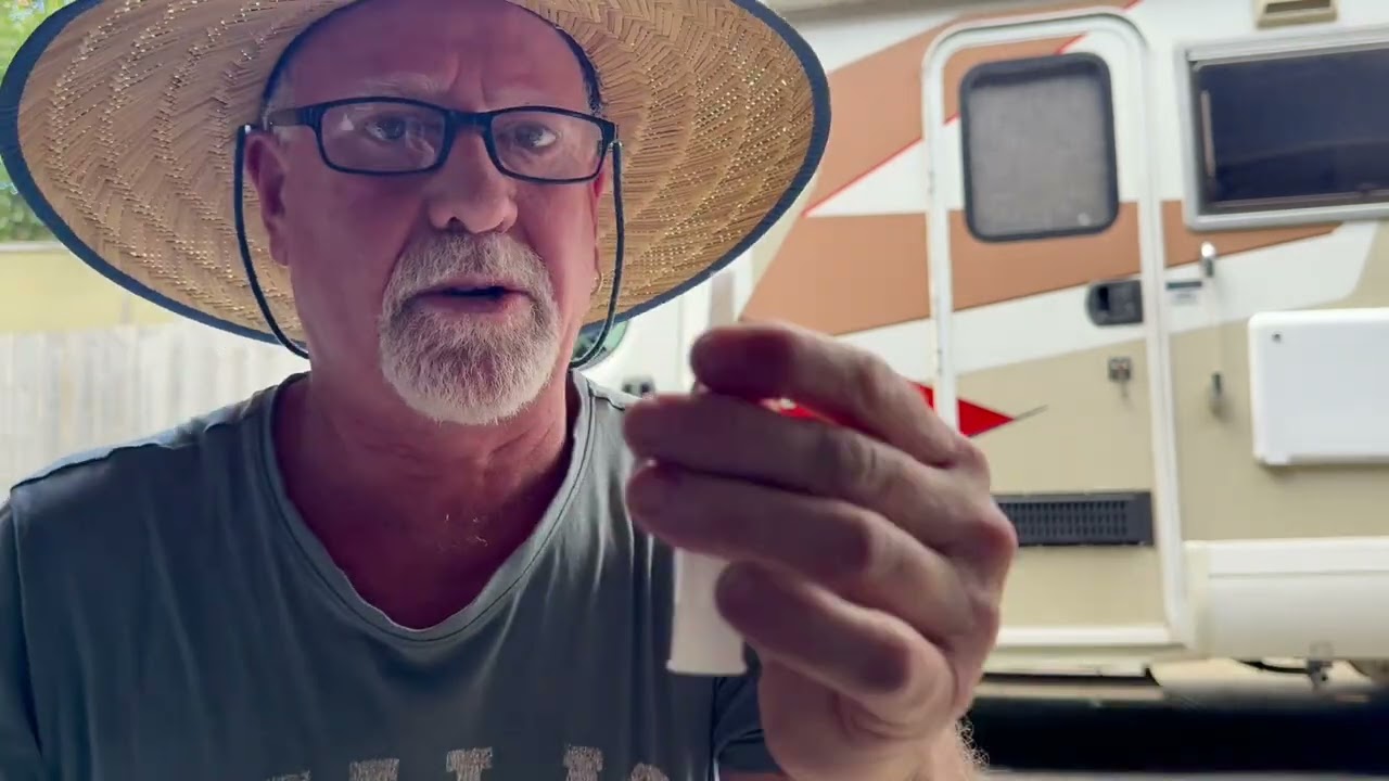 Устранение течи лобового стекла Fiat Ducato.