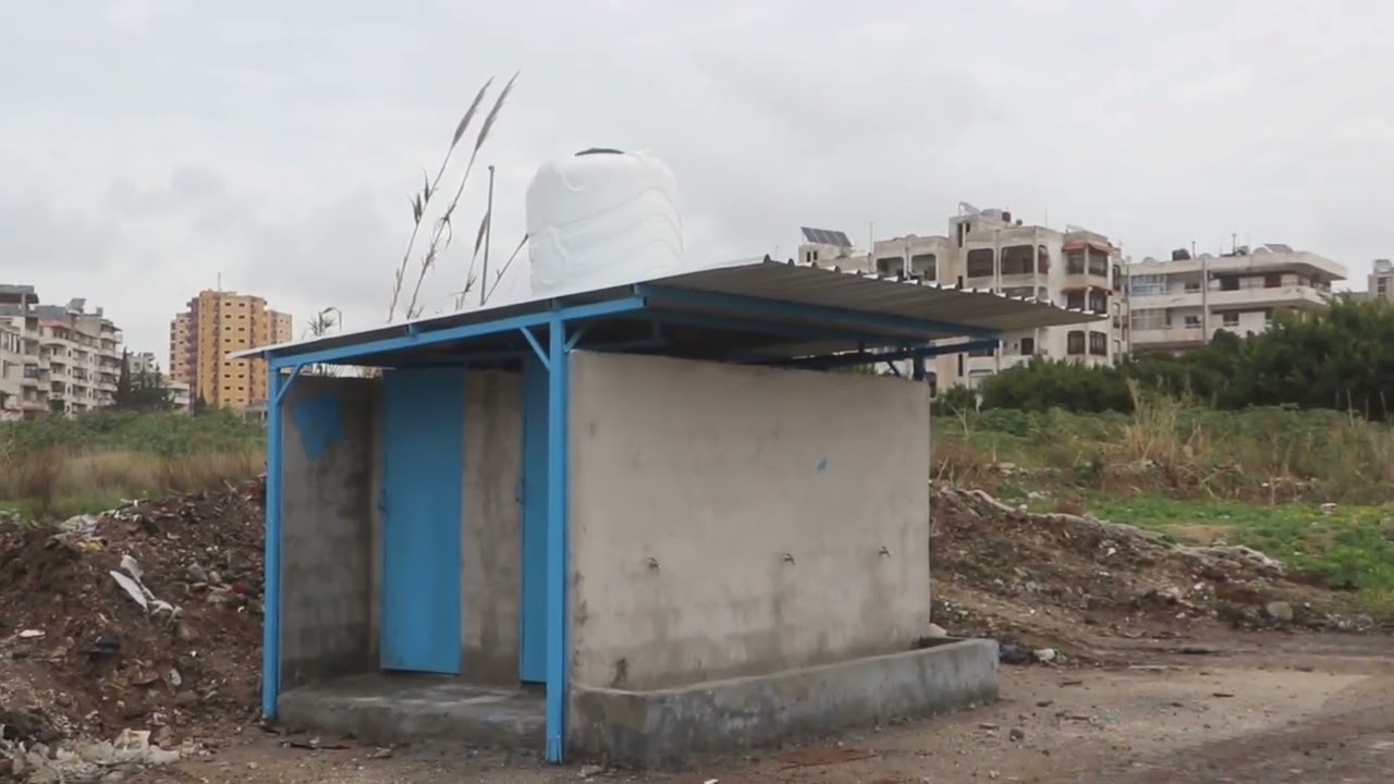 يجري مجلس مدينة اللاذقية استكمال تجهيز سوق قنينص لتنظيم الخدمات والحركة التجارية وتخفيف الازدحام 