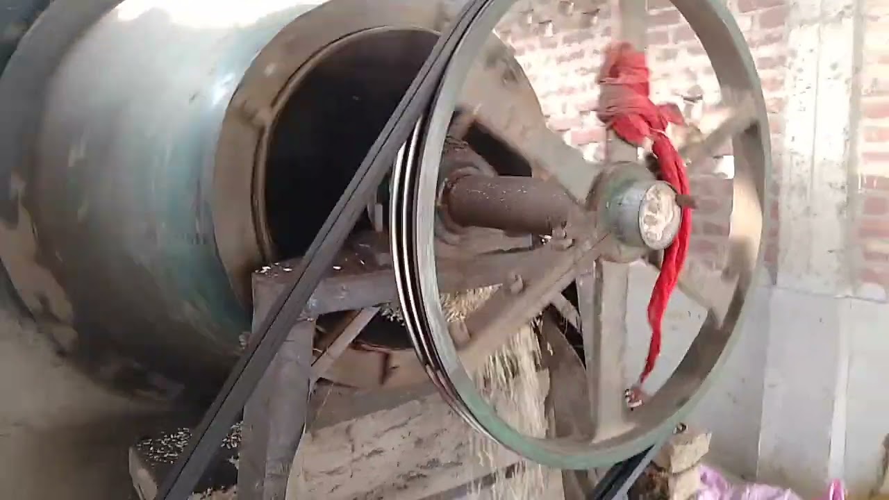 মুড়ি ভাজা শিখতে গেলে চ্যানেলটিকে সাবস্ক্রাইব করে রাখুন 9832948296