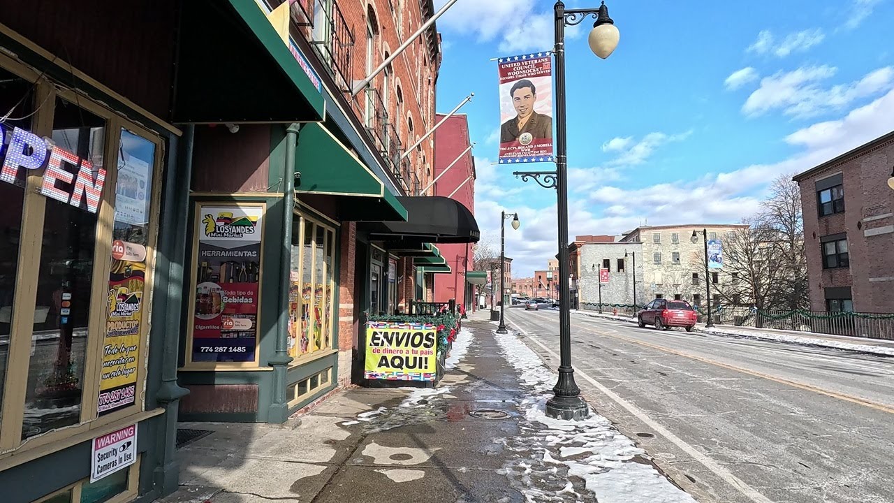 ⁴ᴷ⁶⁰ Walking tour of Woonsocket, Rhode Island