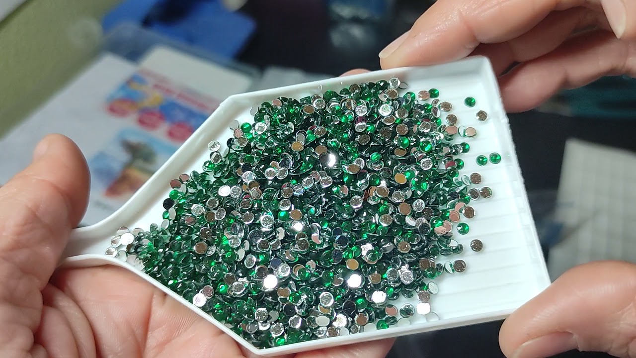 Diamond Painting | Pintura Diamante | Preparamos el árbol de Navidad!! 🌟 Diamantes cristal 👀