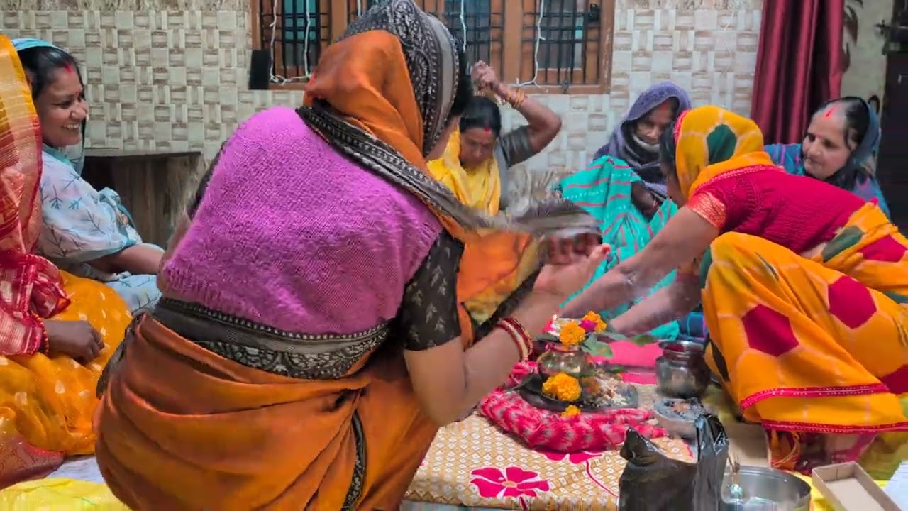 अवसानी मईया गीत। हमरी चुटकी पिराला,सुंदर अवधी गीत 