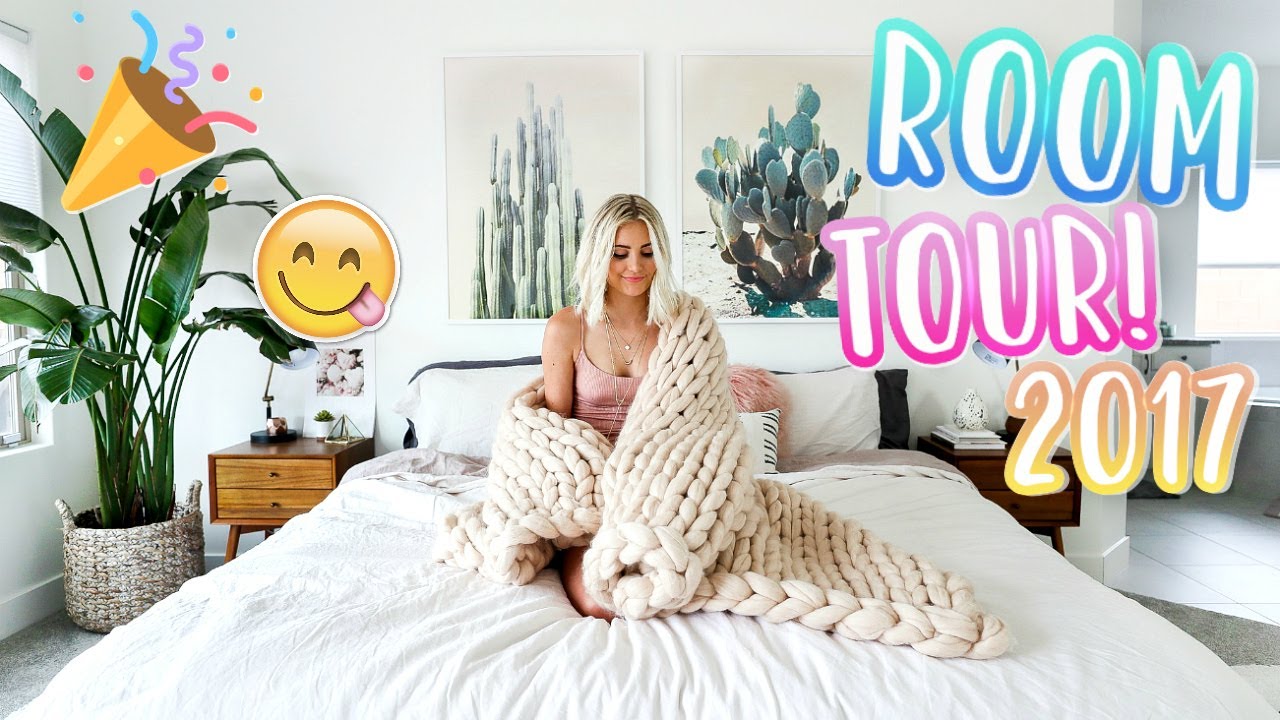ROOM TOUR 2017! | Aspyn Ovard