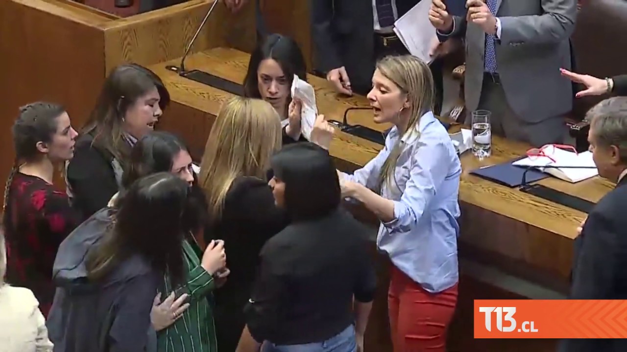 Diputadas se enfrentan por cartel de Pamela Jiles contra Chadwick