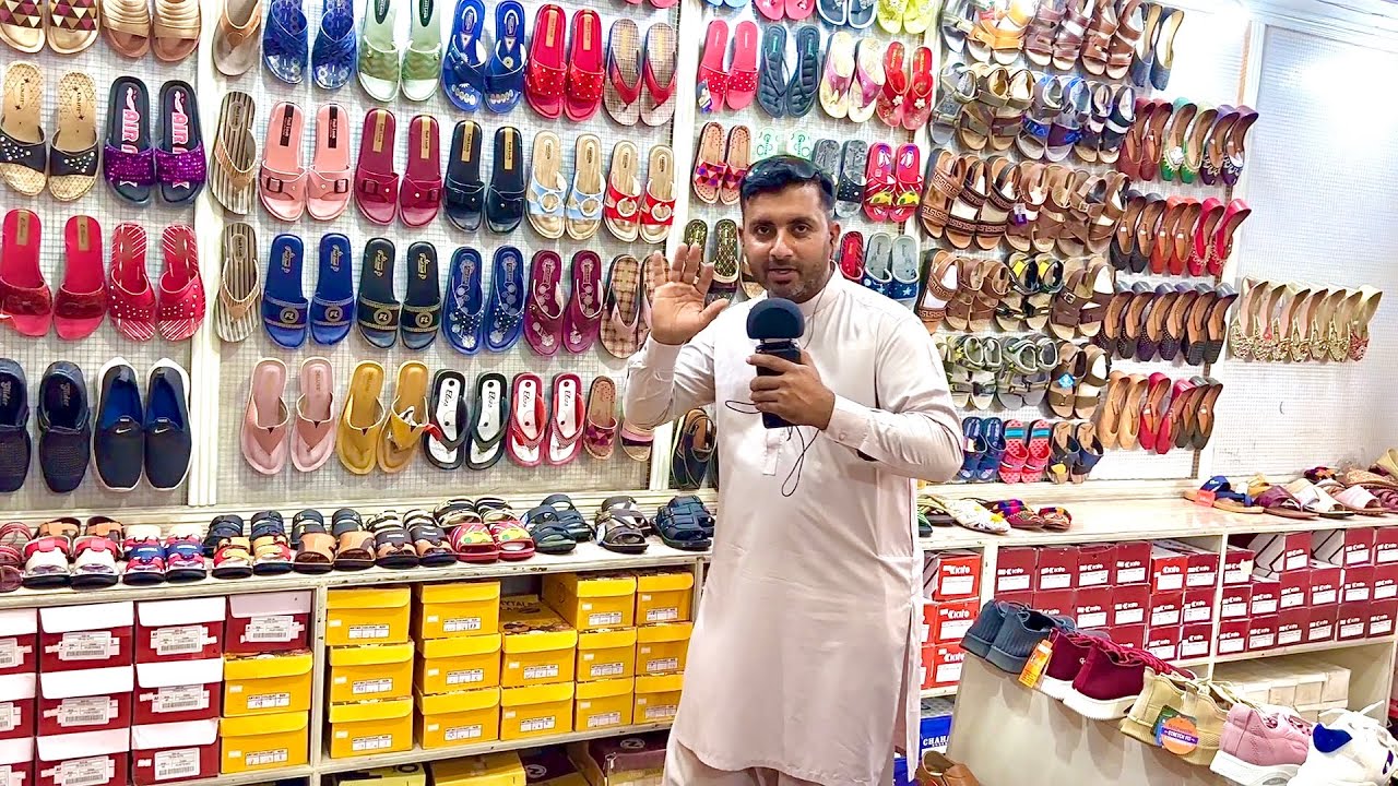 Asmr in shoes 👞 store 🏬 | Asmr in public \ outdoor asmr